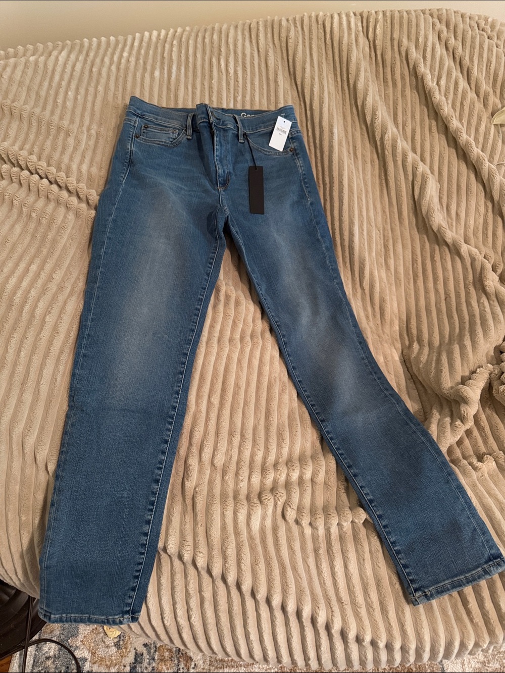 GAP Medium Blue Straight-Leg Women's Jeans Size 30Short